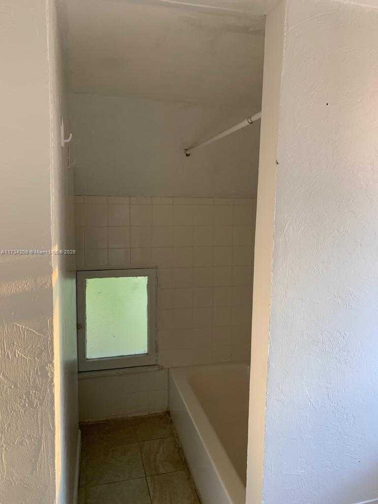 Small Image of 605 SOUTH J ST, Lake Worth Number 11