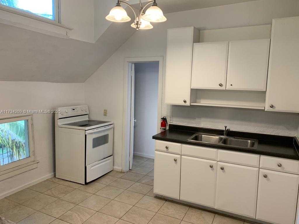 Small Image of 605 SOUTH J ST, Lake Worth Number 7