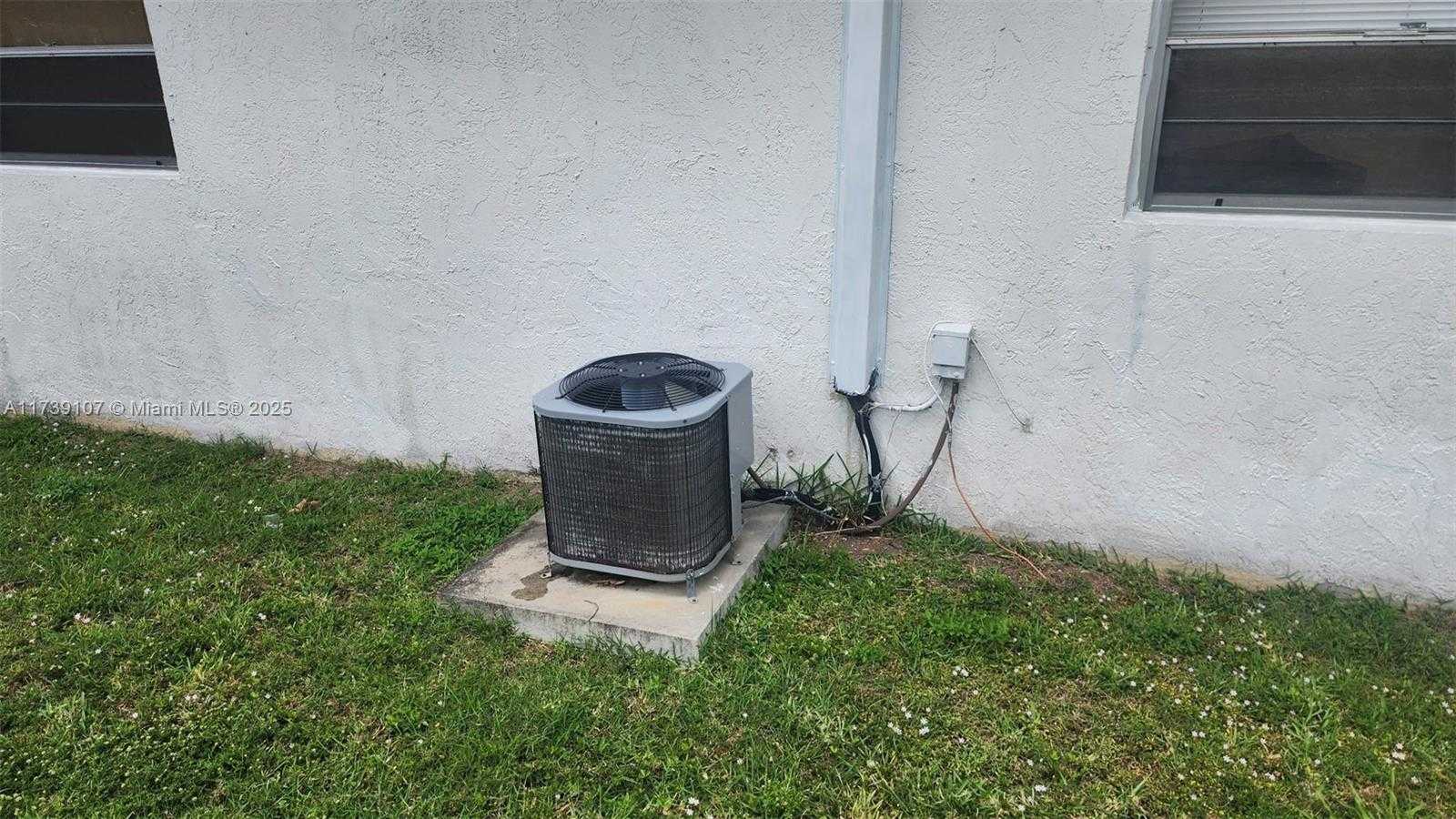 Small Image of 8690 SUNSET DR A #3, Palm Beach Gardens Number 9