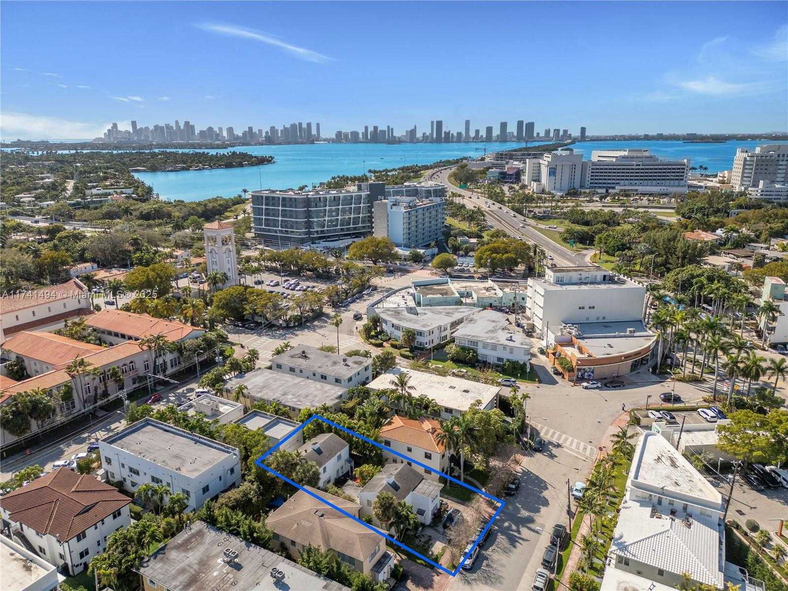 Small Image of 830 WEST 40TH ST, Miami Beach Number 17