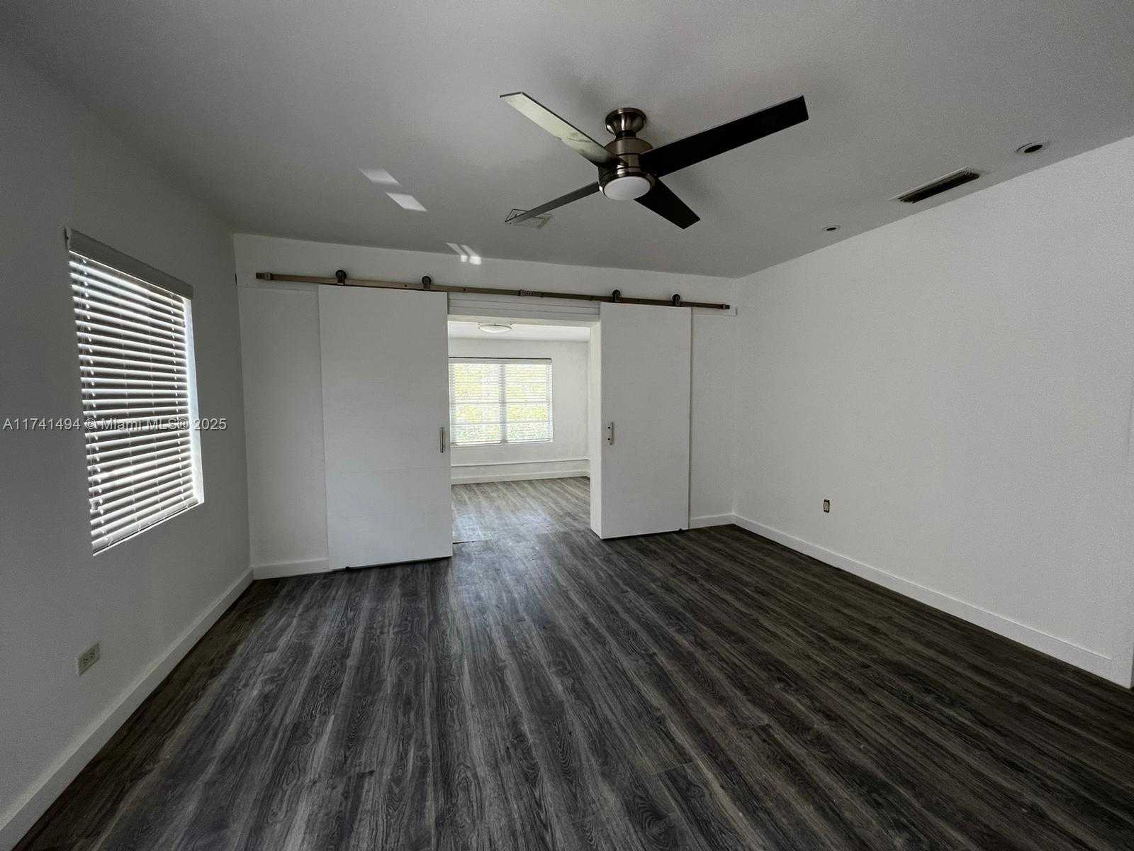 Small Image of 830 WEST 40TH ST, Miami Beach Number 37