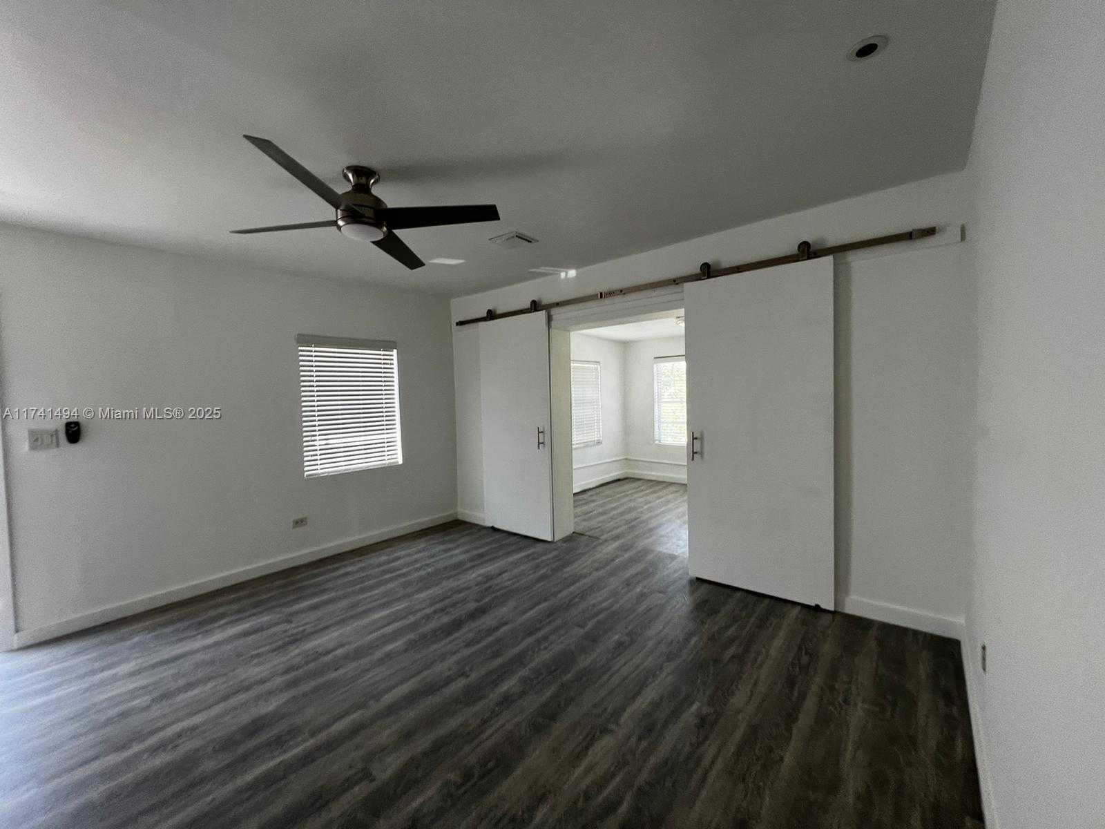 Small Image of 830 WEST 40TH ST, Miami Beach Number 67