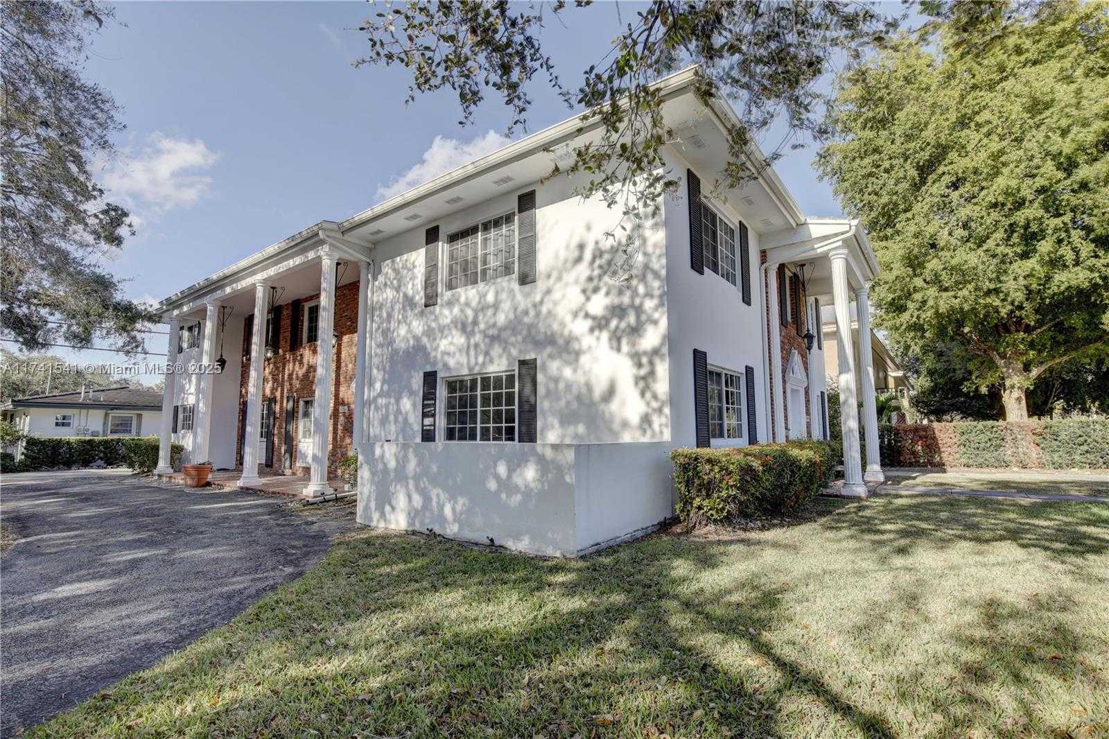 Small Image of 4995 /1050 SISTINA AVENUE #2, Coral Gables Number 2