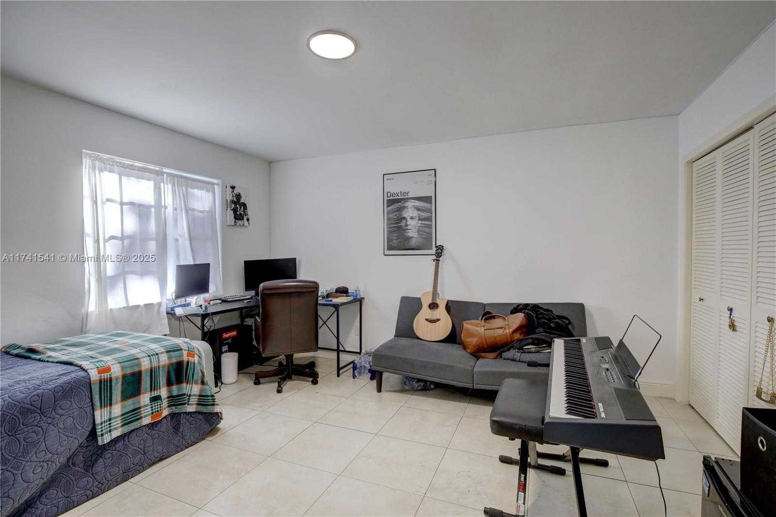 Small Image of 4995 /1050 SISTINA AVENUE #2, Coral Gables Number 24