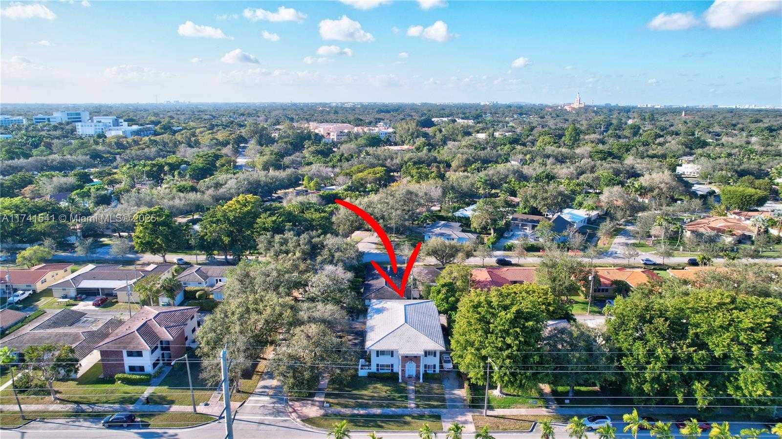 Small Image of 4995 /1050 SISTINA AVENUE #2, Coral Gables Number 8