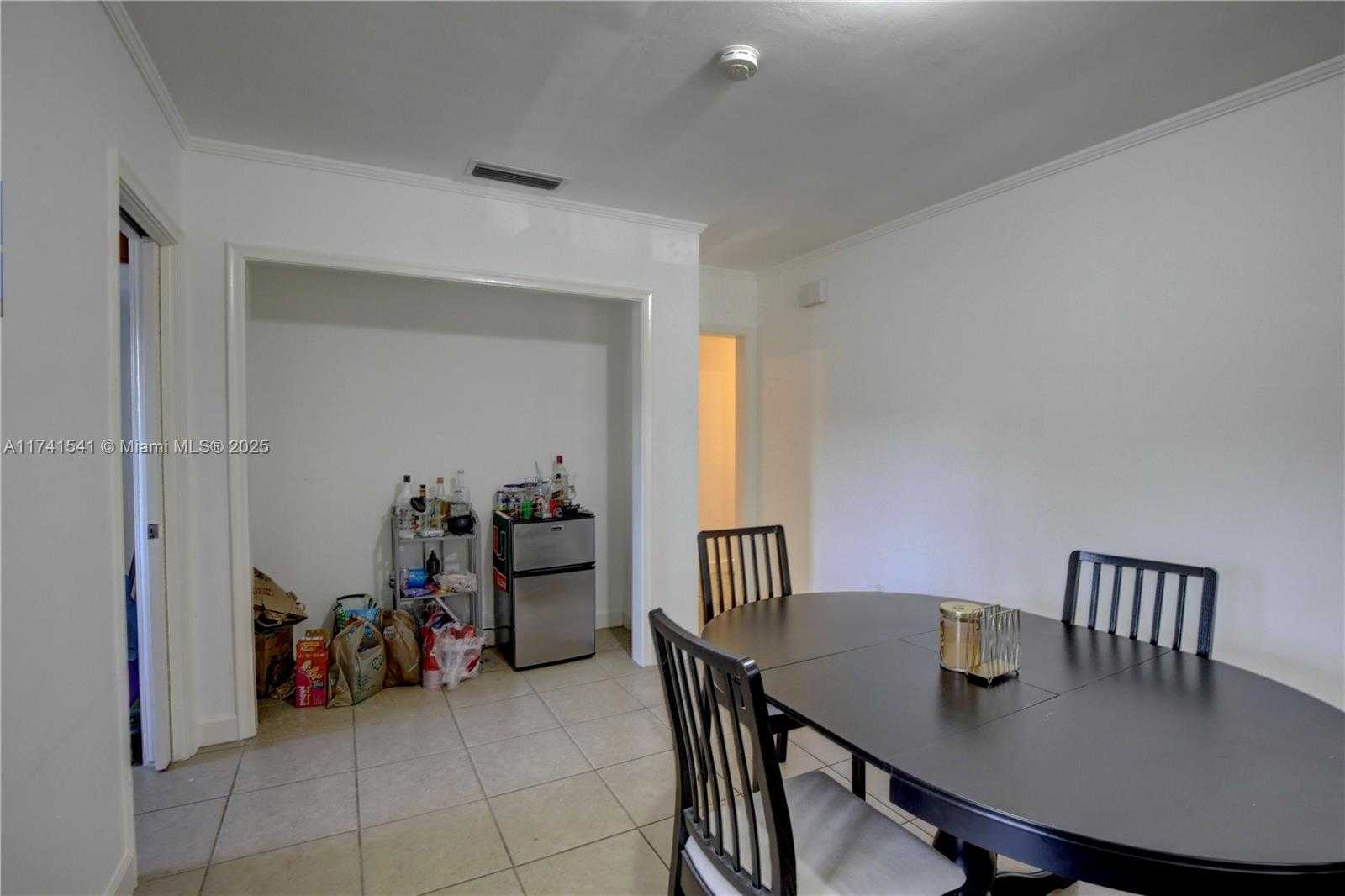 Small Image of 4995 /1050 SISTINA AVENUE #2, Coral Gables Number 83