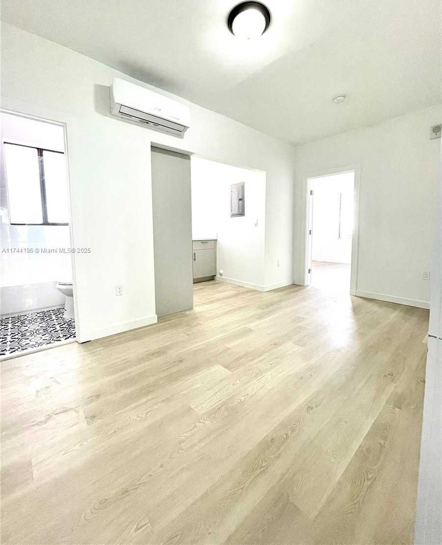 Small Image of 1553 SOUTH WEST 7TH ST #16, Miami Number 12