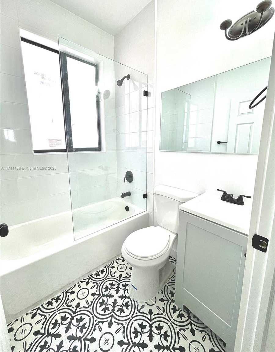 Small Image of 1553 SOUTH WEST 7TH ST #16, Miami Number 13