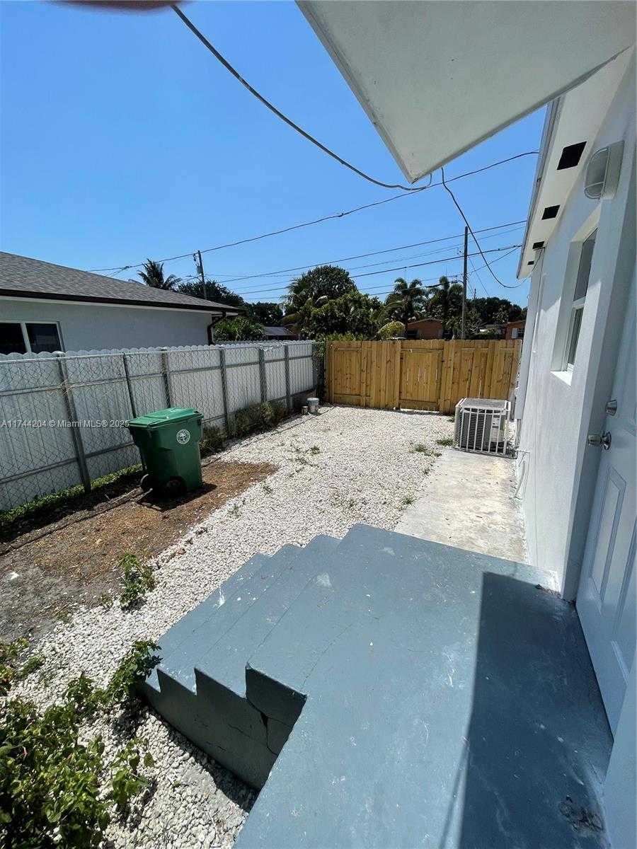 Small Image of 5155 NORTH WEST 12TH AVE #2, Miami Number 14