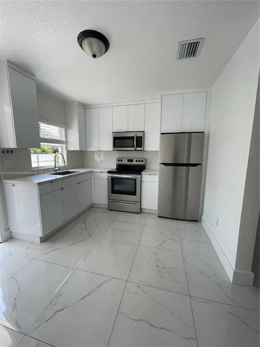 Small Image of 5155 NORTH WEST 12TH AVE #2, Miami Number 4