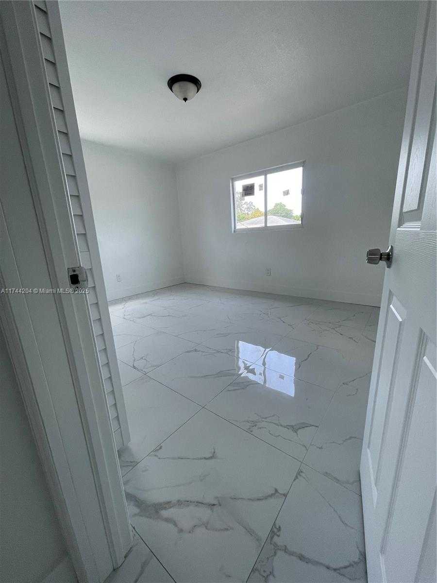 Small Image of 5155 NORTH WEST 12TH AVE #2, Miami Number 8