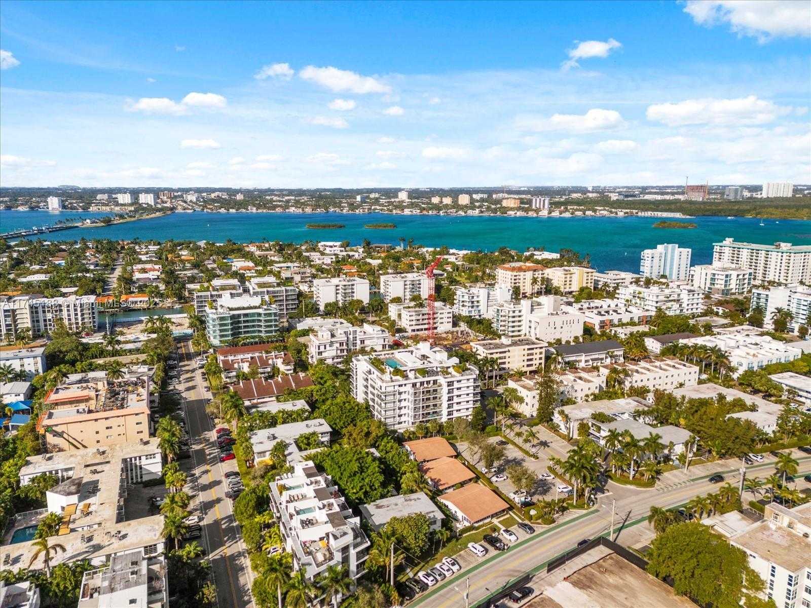Small Image of 9950 EAST BAY HARBOR DR, Bay Harbor Islands Number 29