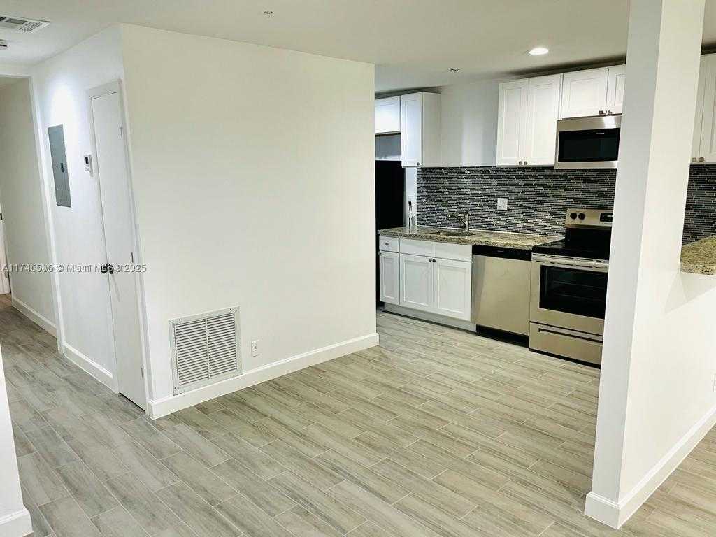 Small Image of 5721 NORTH WEST 28TH ST #12, Lauderhill Number 9
