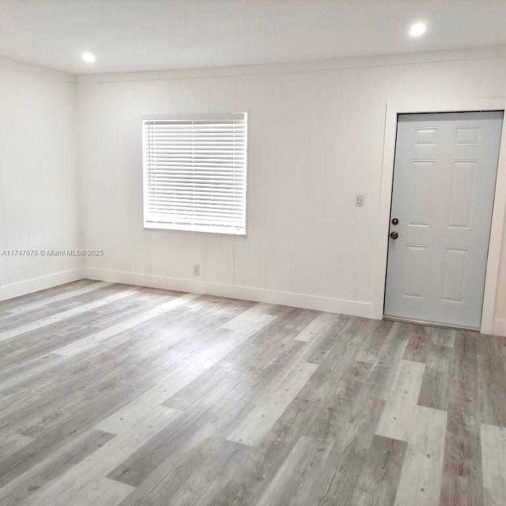 Small Image of 100 NORTH WEST 43RD PL #2, Miami Number 7