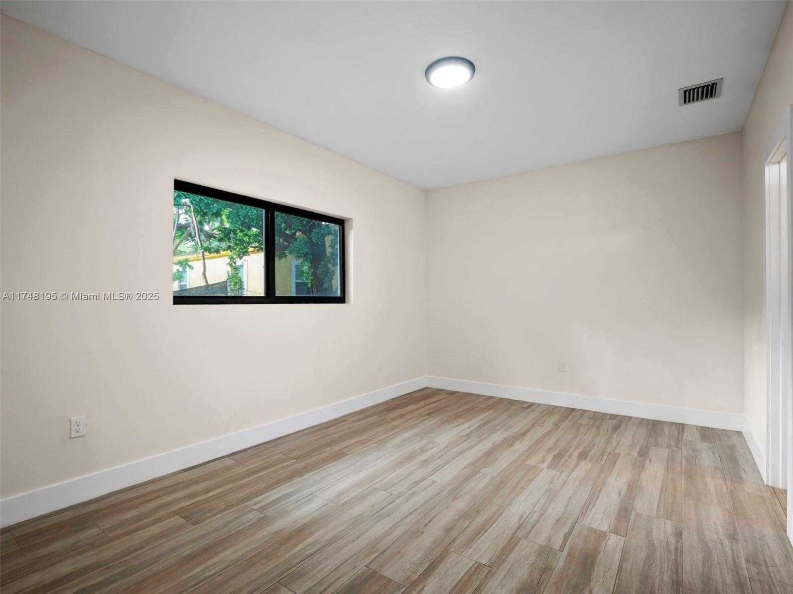 Small Image of 5428 NORTH WEST 3RD AVE, Miami Number 30