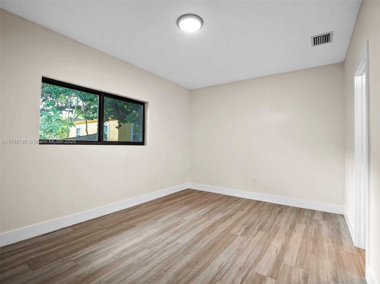 Small Image of 5428 NORTH WEST 3RD AVE, Miami Number 33