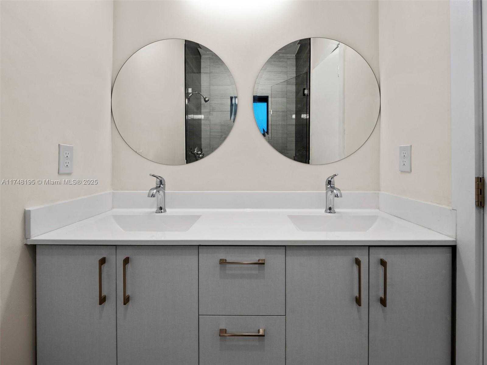 Small Image of 5428 NORTH WEST 3RD AVE, Miami Number 36