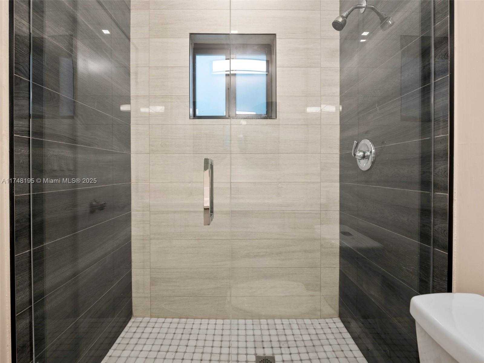 Small Image of 5428 NORTH WEST 3RD AVE, Miami Number 37