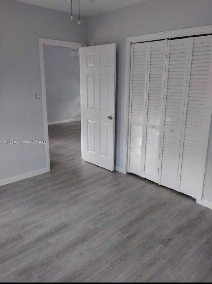 Small Image of 2432 TAYLOR ST #10, Hollywood Number 6
