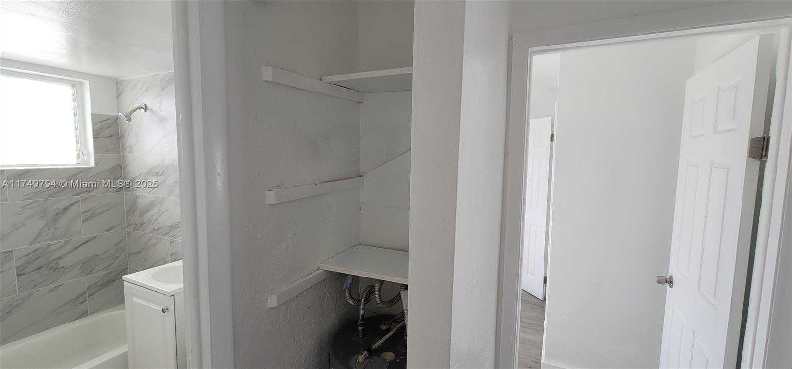 Small Image of 111 SOUTH WEST 18TH AVE #12, Miami Number 10