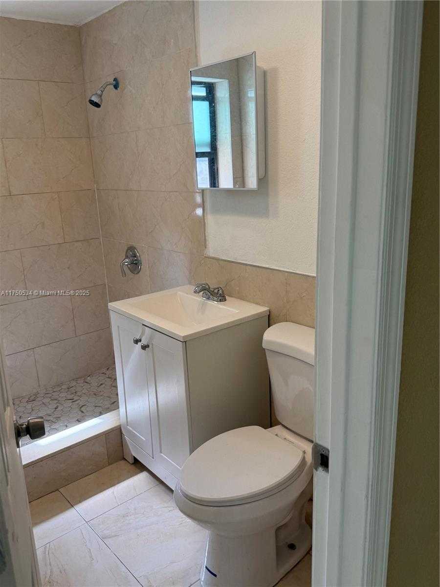 Small Image of 5501 NORTH WEST MIAMI CT, Miami Number 11