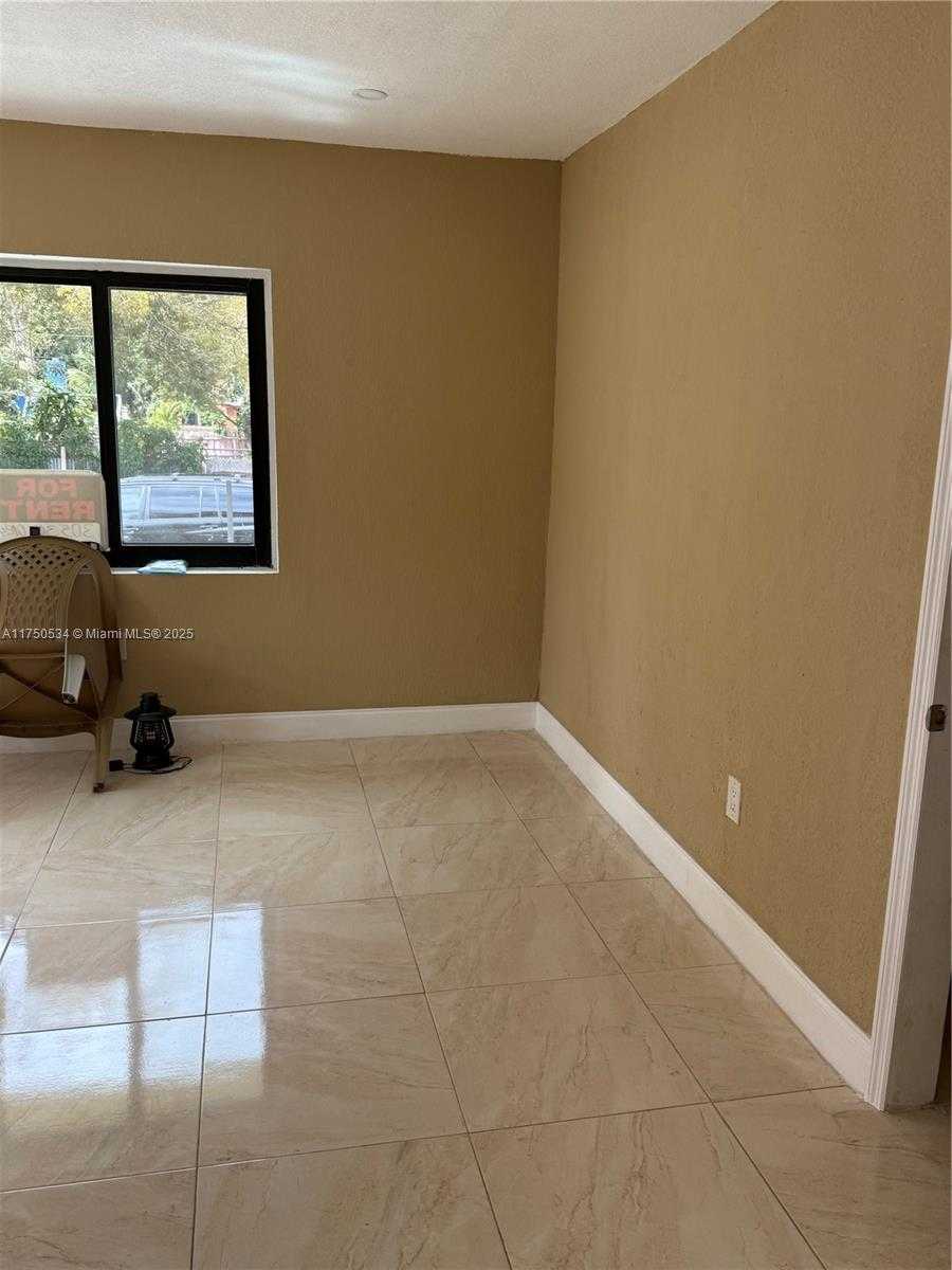 Small Image of 5501 NORTH WEST MIAMI CT, Miami Number 14