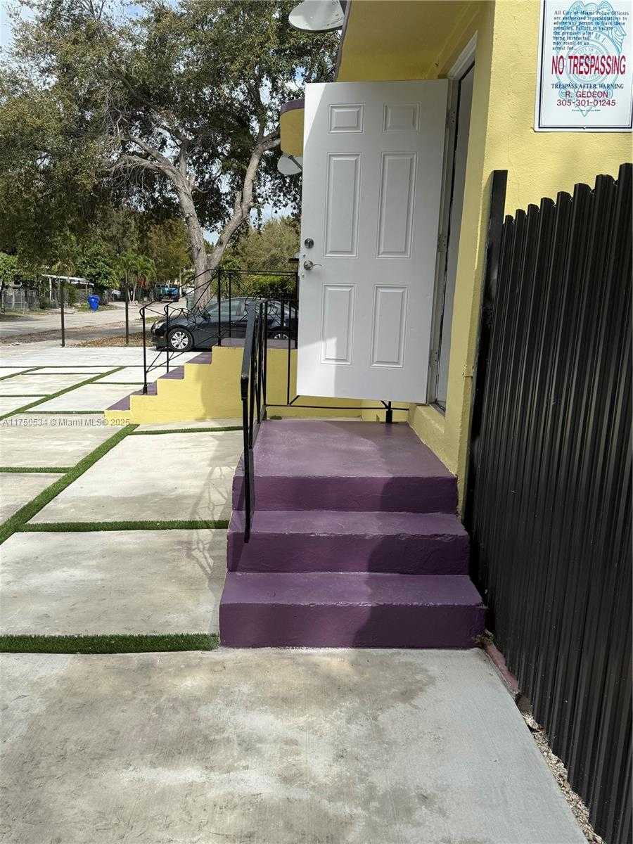 Small Image of 5501 NORTH WEST MIAMI CT, Miami Number 19