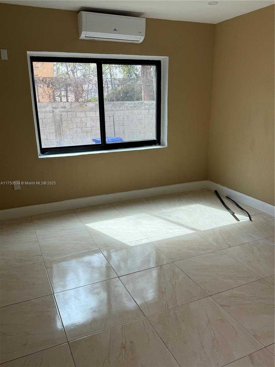 Small Image of 5501 NORTH WEST MIAMI CT, Miami Number 5