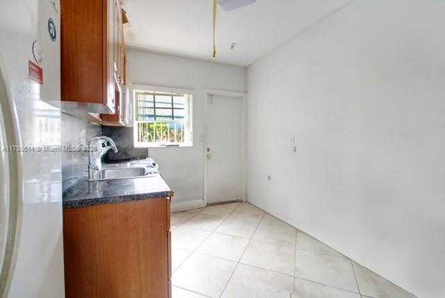 Small Image of 2655 SOUTH WEST 34TH CT, Miami Number 6