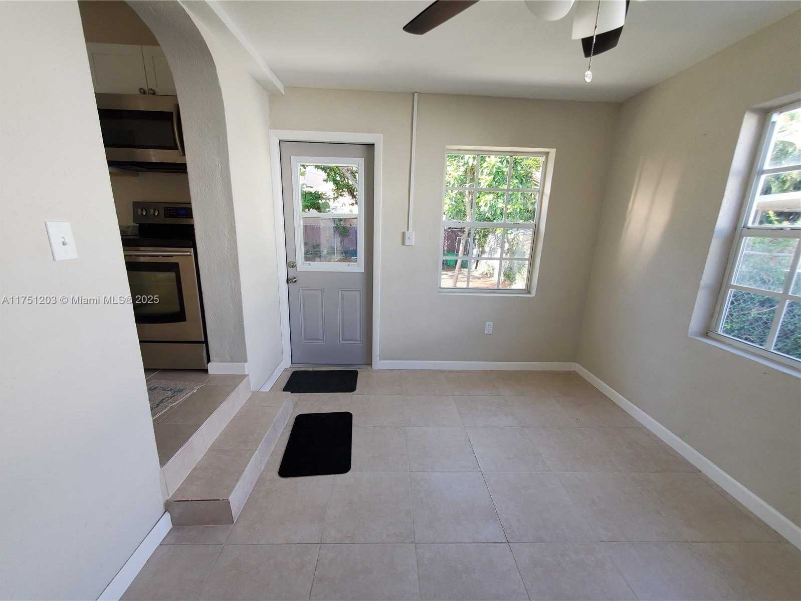 Small Image of 70 NORTH WEST 33RD ST #1, Miami Number 19