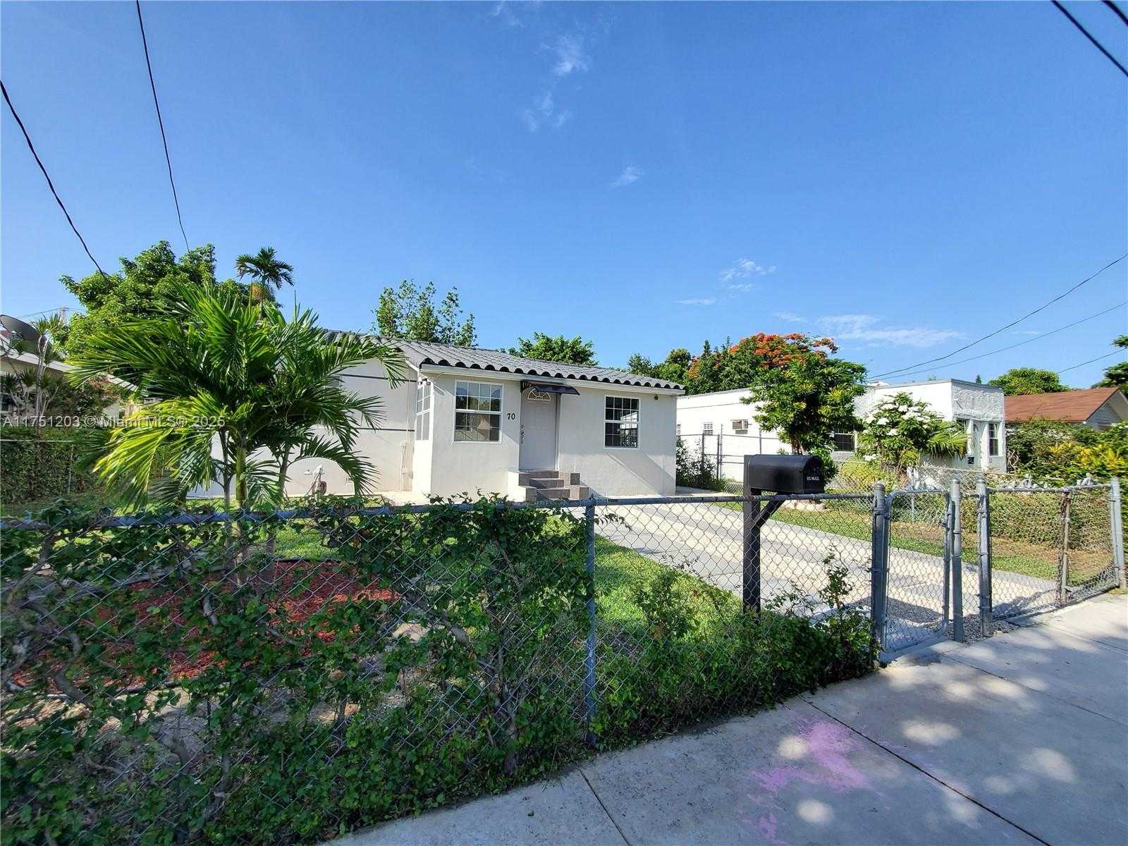 Small Image of 70 NORTH WEST 33RD ST #1, Miami Number 2