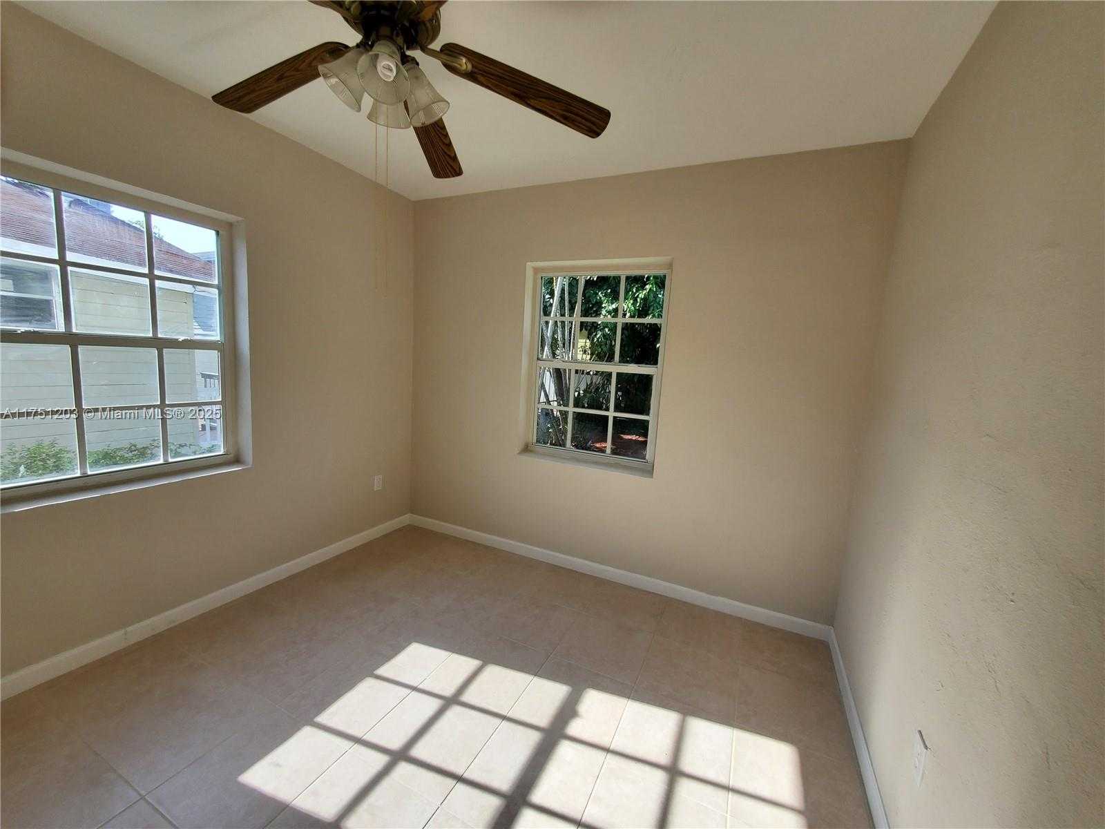Small Image of 70 NORTH WEST 33RD ST #1, Miami Number 26