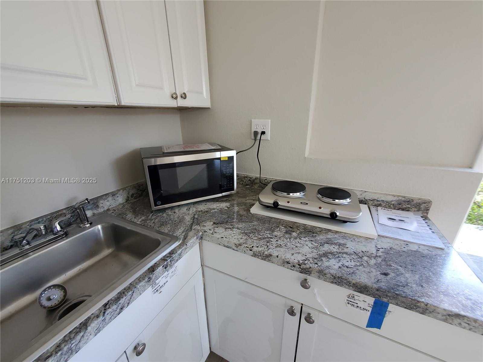 Small Image of 70 NORTH WEST 33RD ST #1, Miami Number 39