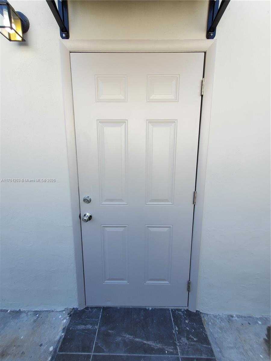 Small Image of 70 NORTH WEST 33RD ST #1, Miami Number 42