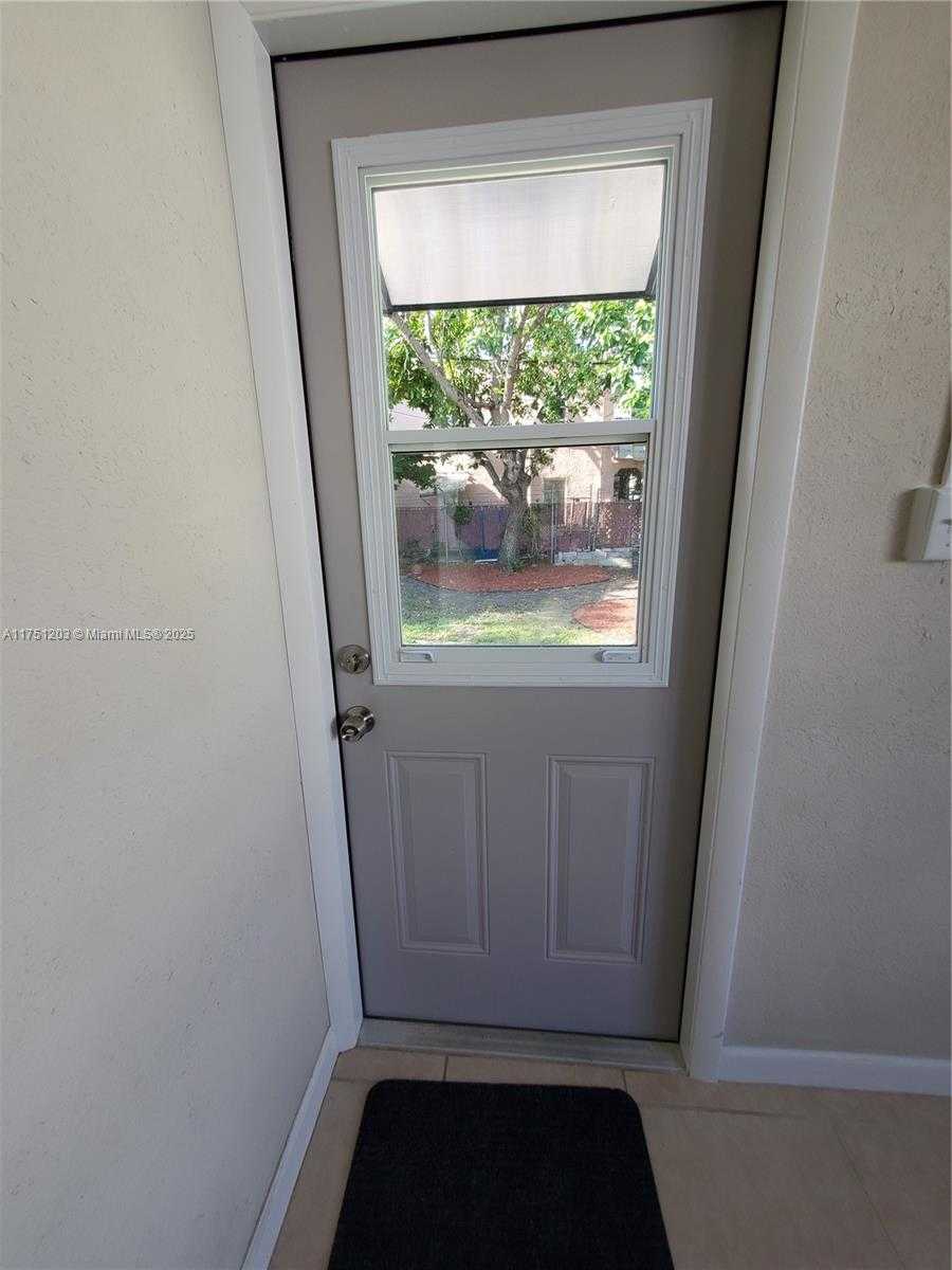 Small Image of 70 NORTH WEST 33RD ST #1, Miami Number 43
