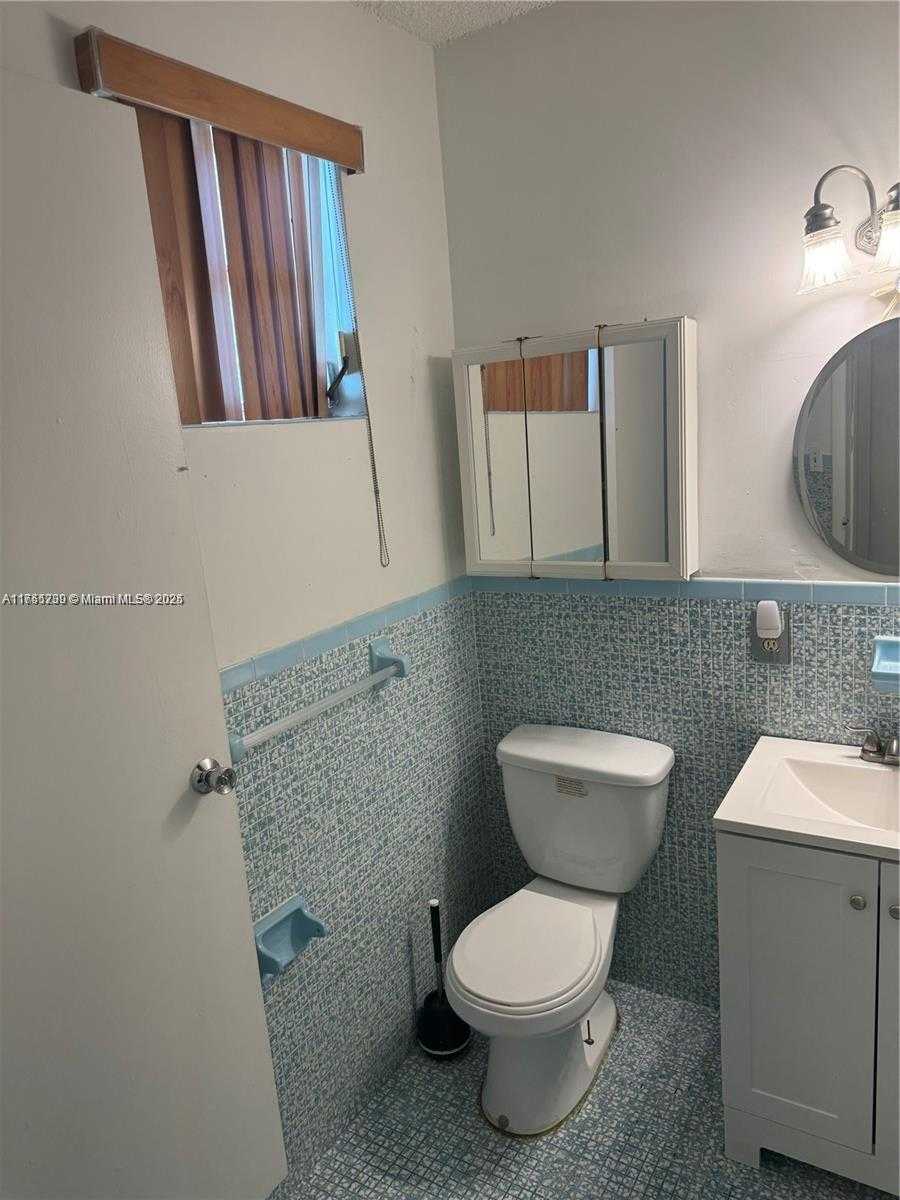 Small Image of 5147 NORTH WEST 1ST ST, Miami Number 3