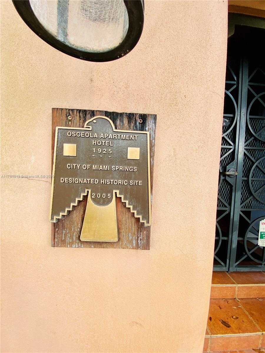 Small Image of 200 AZURE WAY #23, Miami Springs Number 10