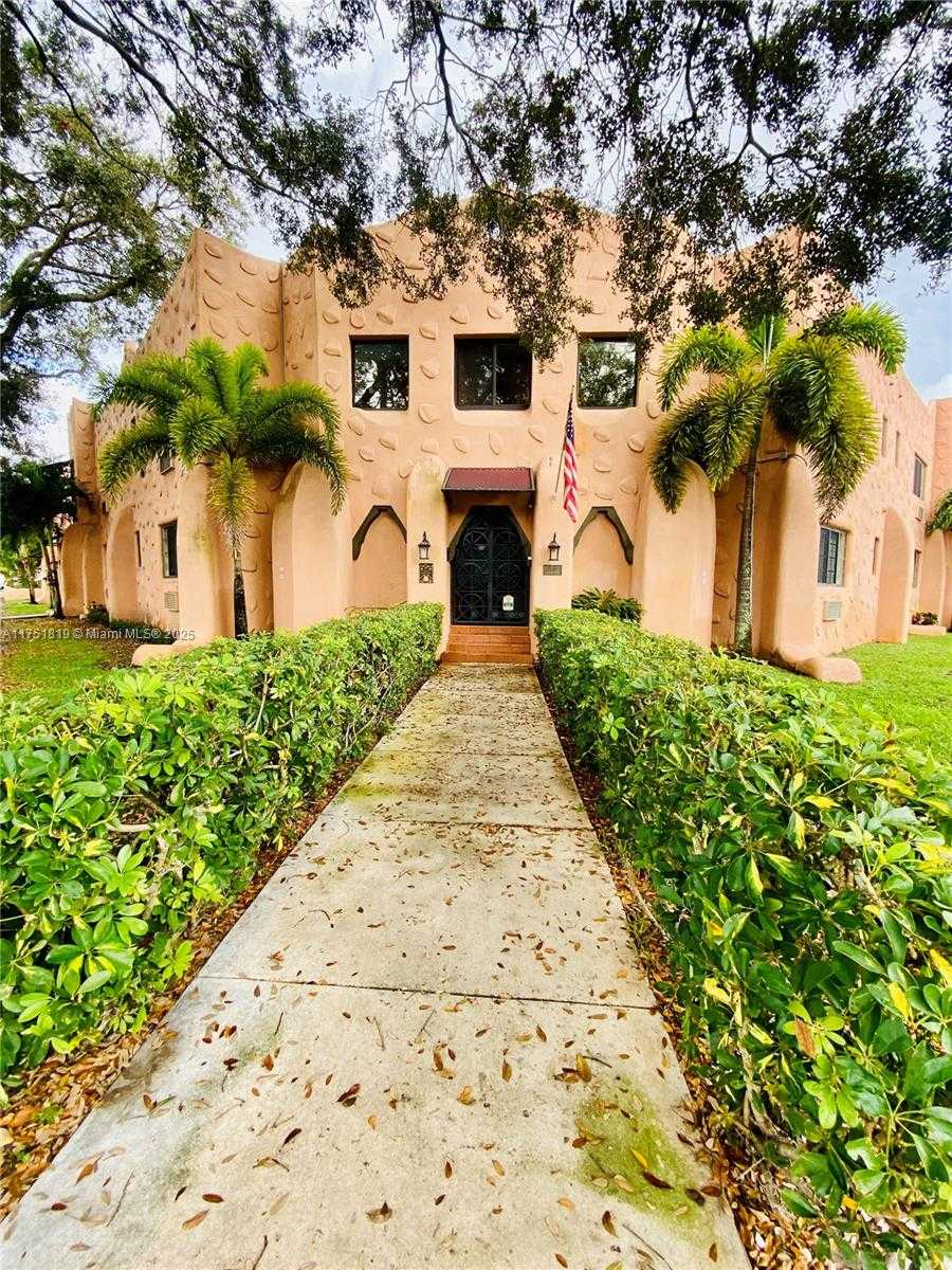 Small Image of 200 AZURE WAY #23, Miami Springs Number 2