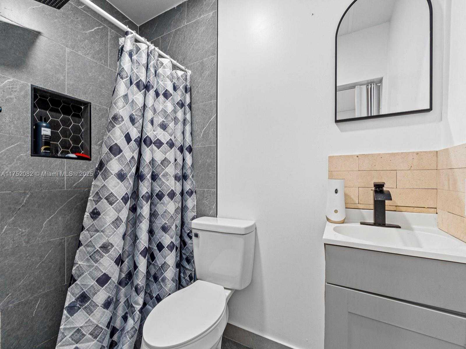 Small Image of 1230 NORTH WEST 35TH ST, Miami Number 24