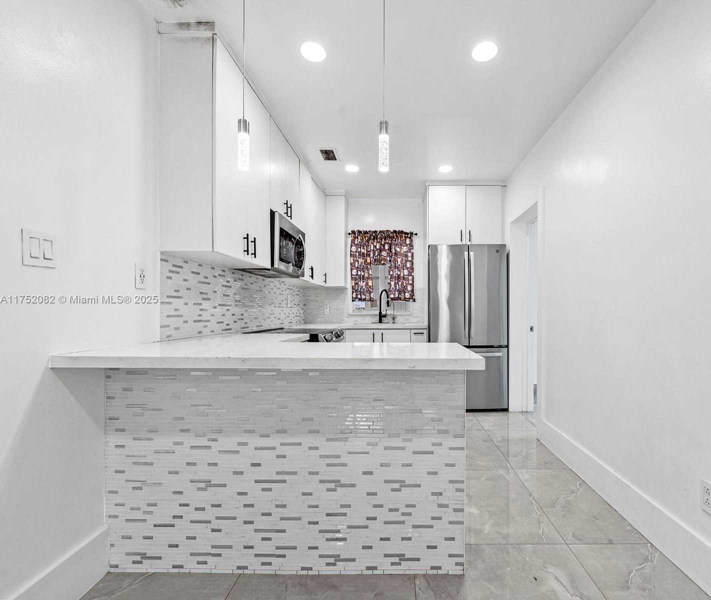 Small Image of 1230 NORTH WEST 35TH ST, Miami Number 6