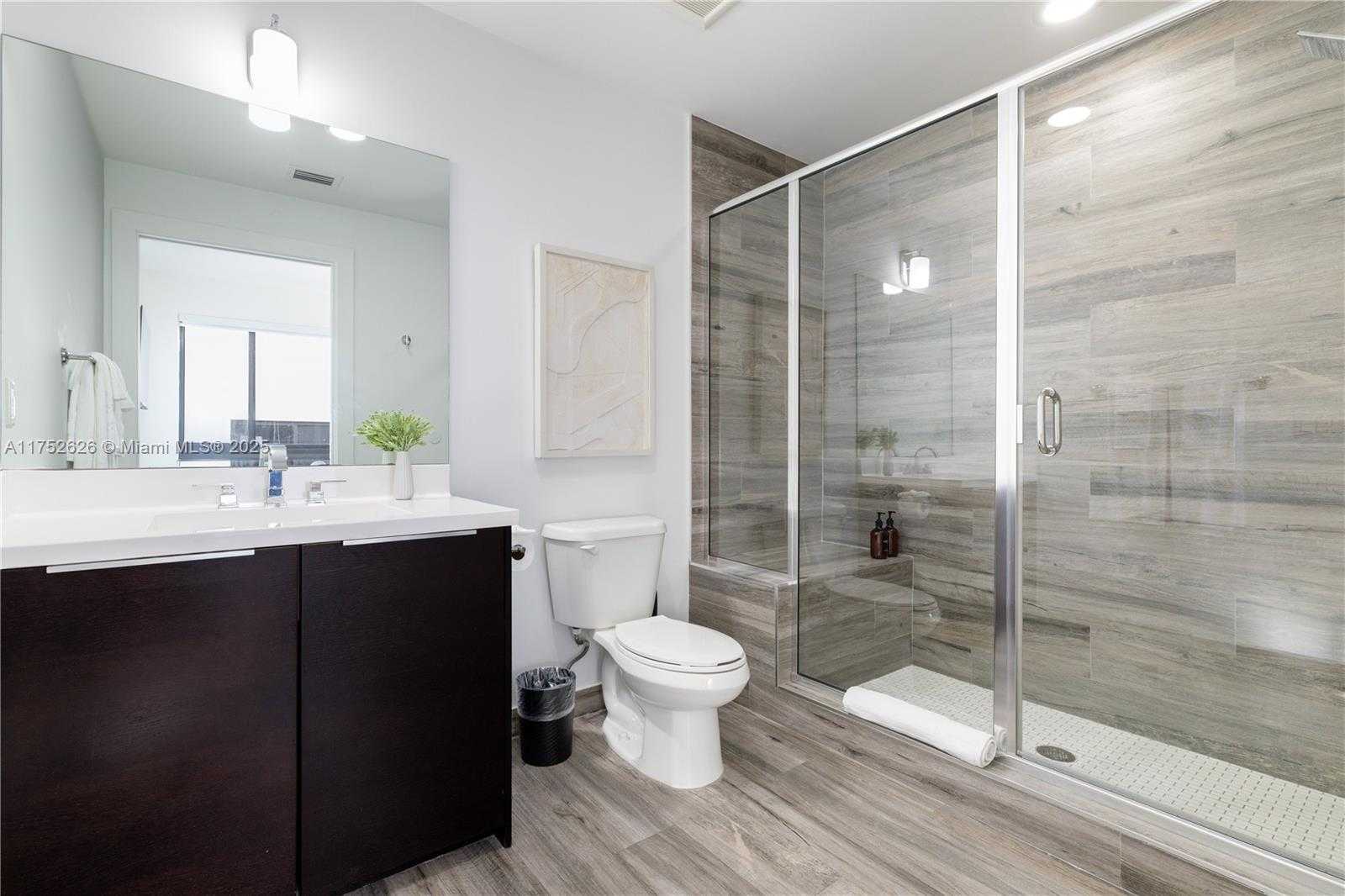 Small Image of 2955 BIRD AVE #6, Miami Number 23