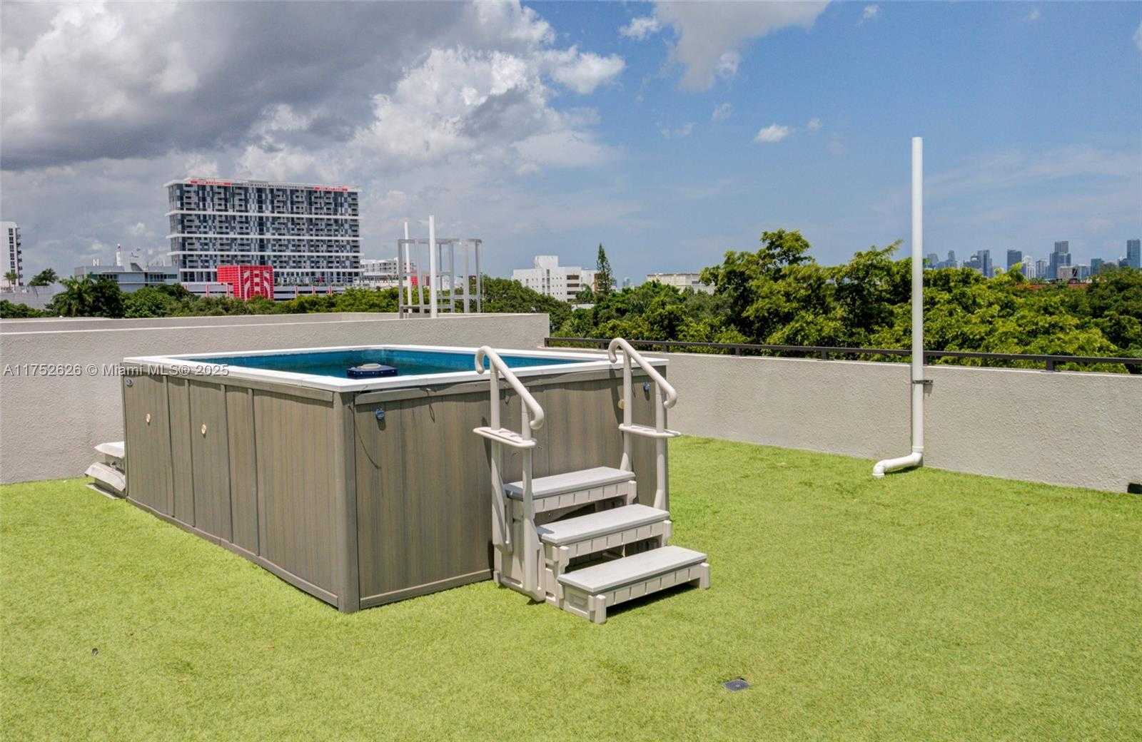 Small Image of 2955 BIRD AVE #6, Miami Number 28
