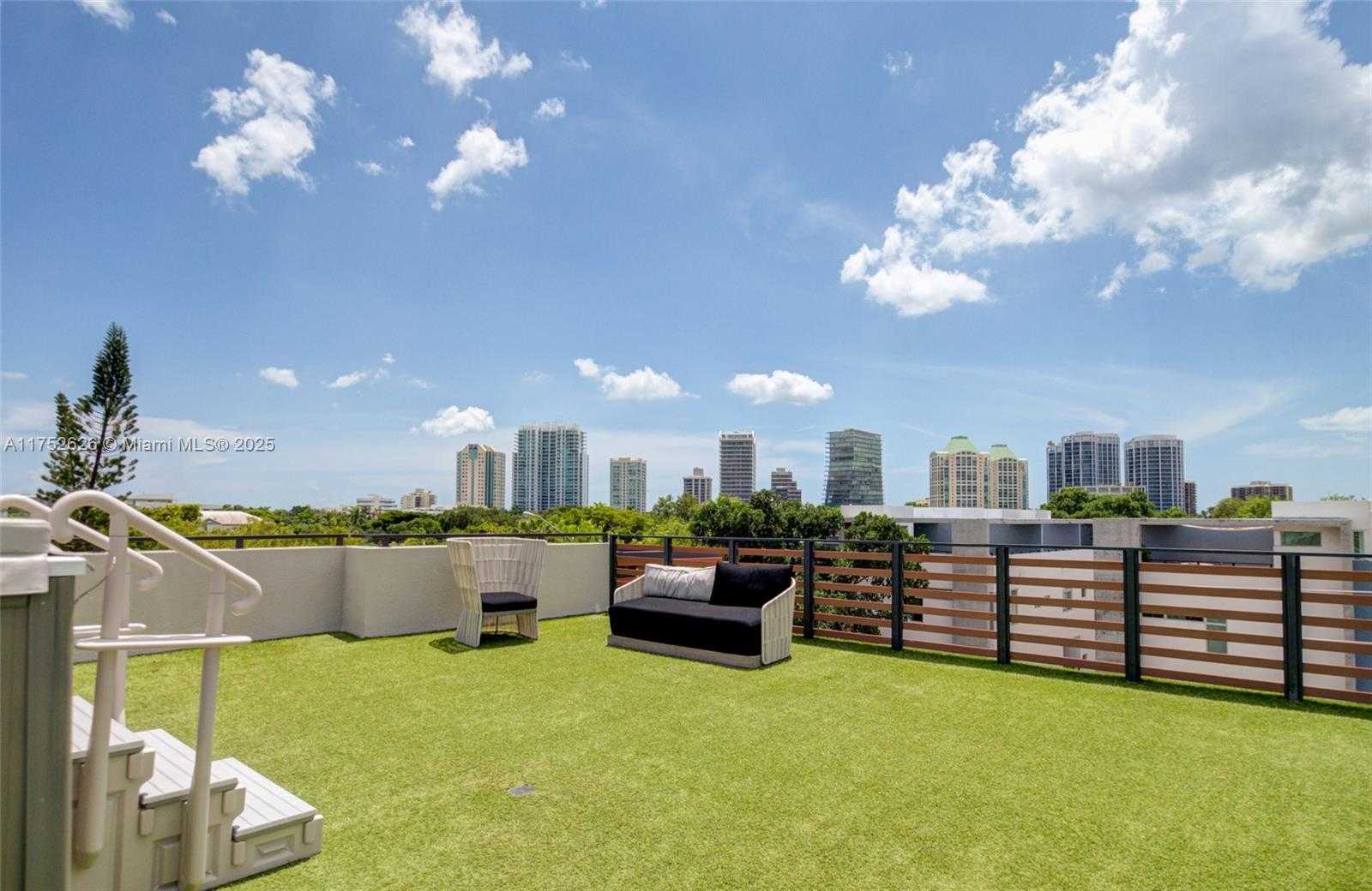 Small Image of 2955 BIRD AVE #6, Miami Number 9
