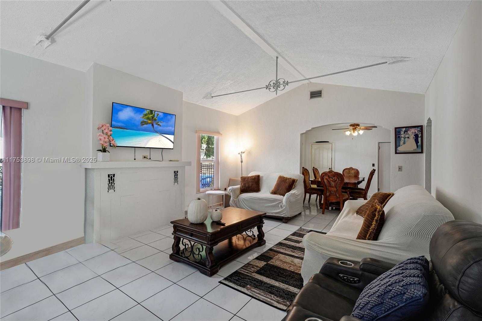 Small Image of 4727 NORTH EAST 1ST CT #3, Miami Number 10