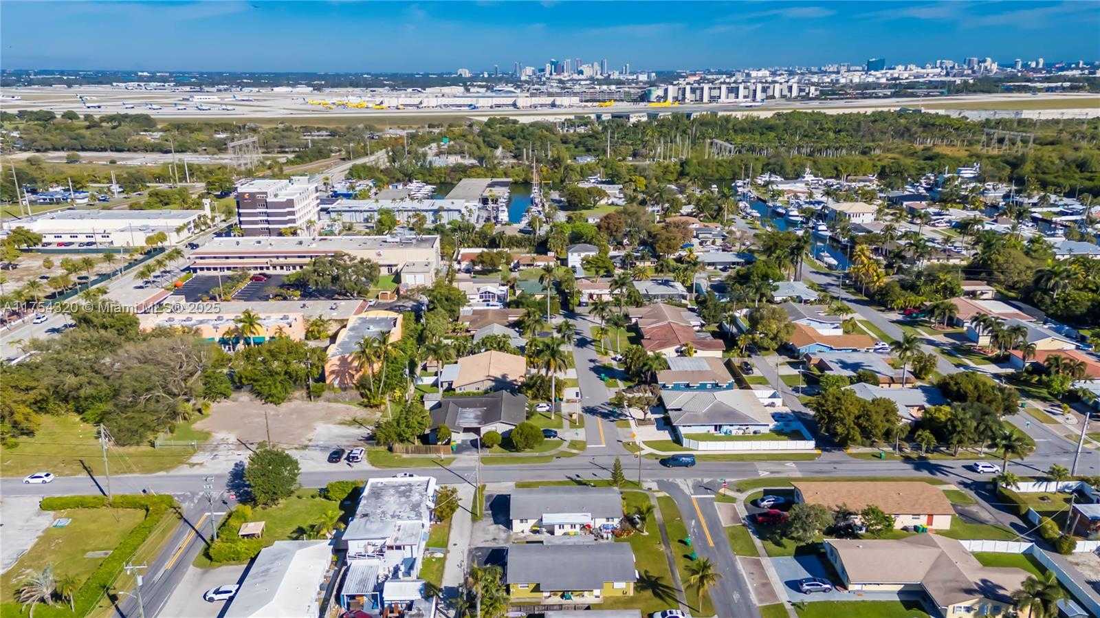 Small Image of 137 NORTH EAST 1ST CT #2, Dania Beach Number 13