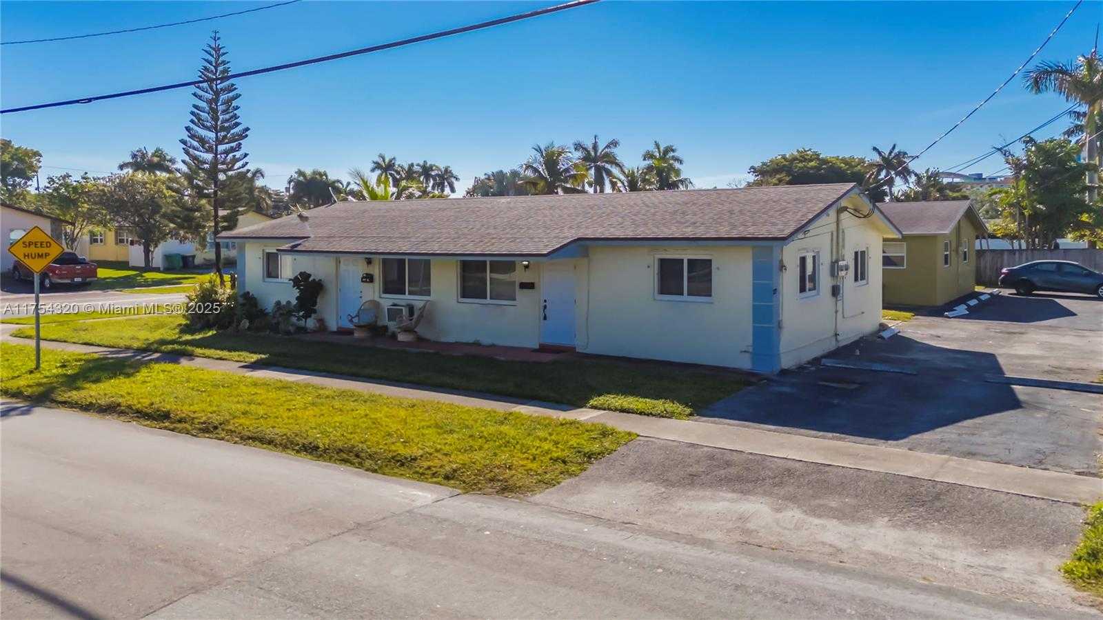 Small Image of 137 NORTH EAST 1ST CT #2, Dania Beach Number 17