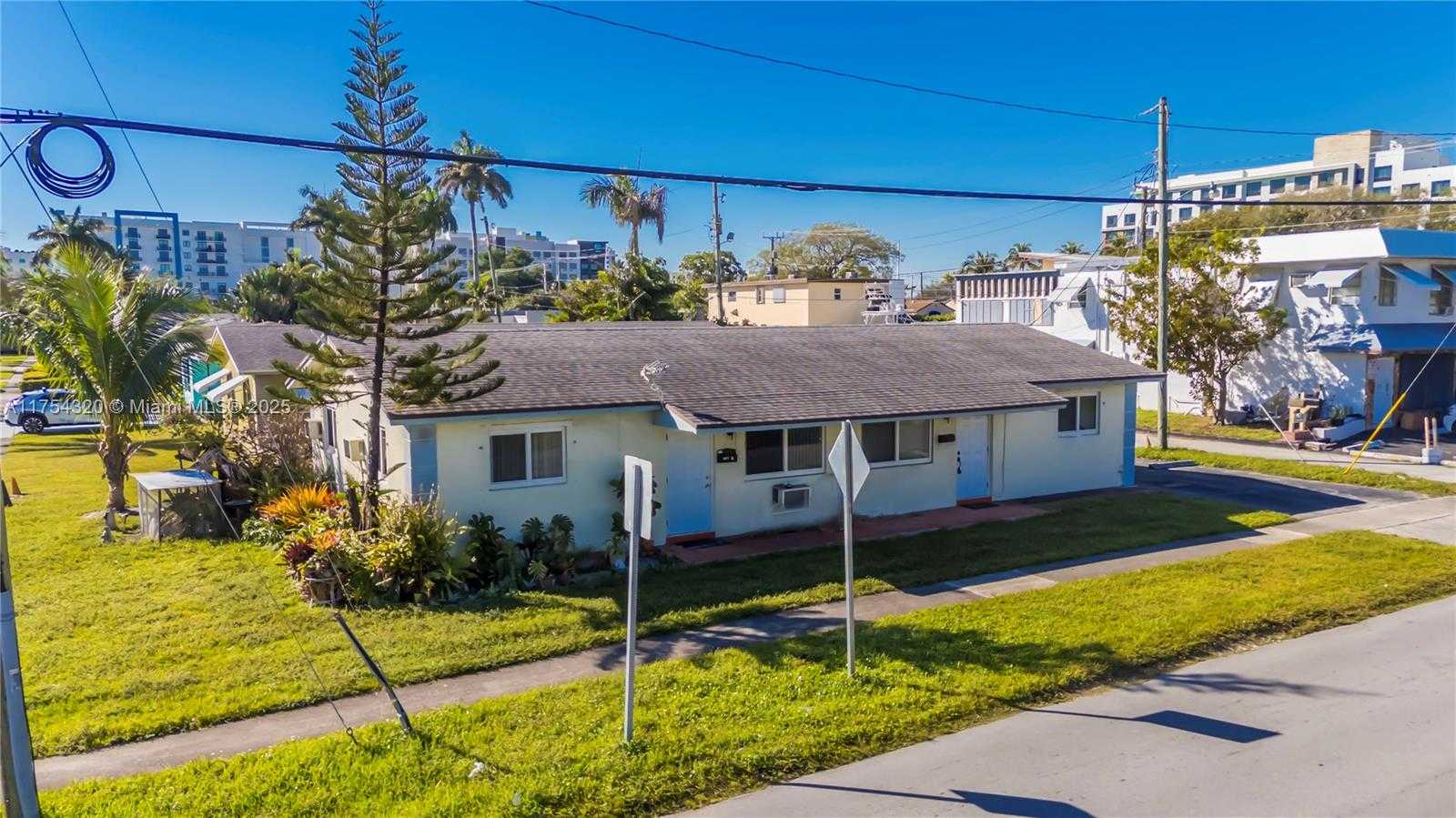 Small Image of 137 NORTH EAST 1ST CT #2, Dania Beach Number 20