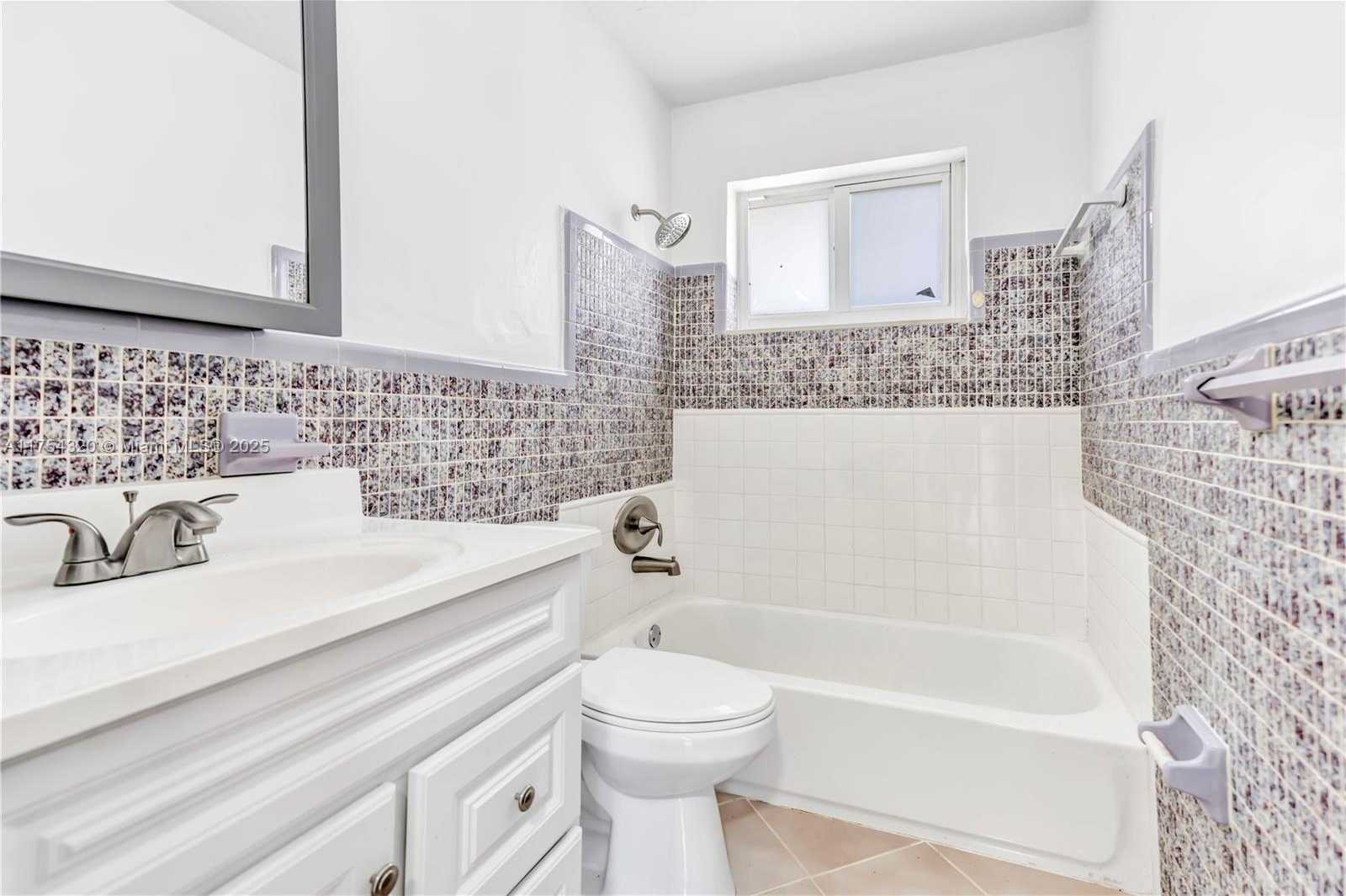 Small Image of 137 NORTH EAST 1ST CT #2, Dania Beach Number 8