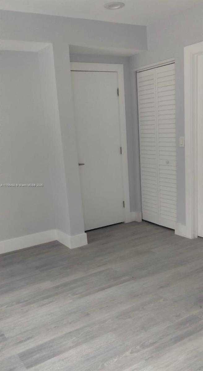 Small Image of 629 9TH ST, West Palm Beach Number 6
