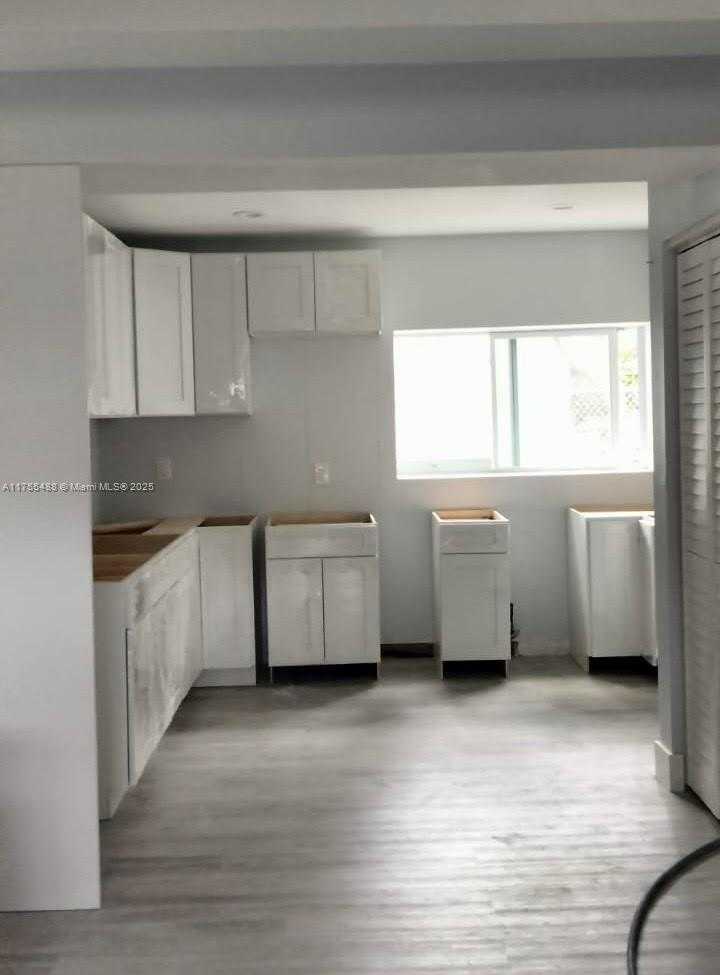 Small Image of 629 9TH ST, West Palm Beach Number 7